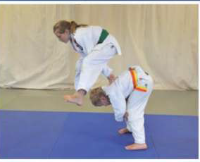 judo canada niños saltando
