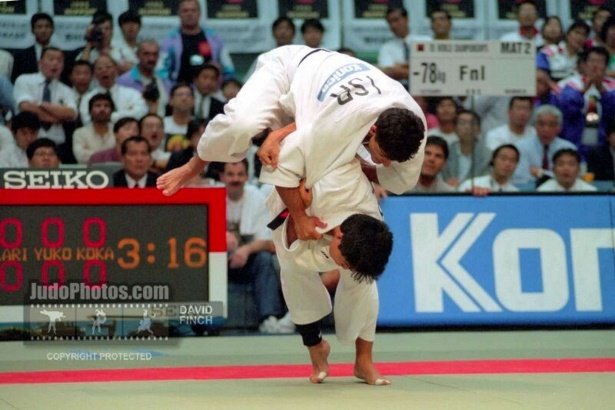 toshihiko-koga